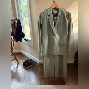 Nordstrom Women’s Sage Blazer and Pants Set